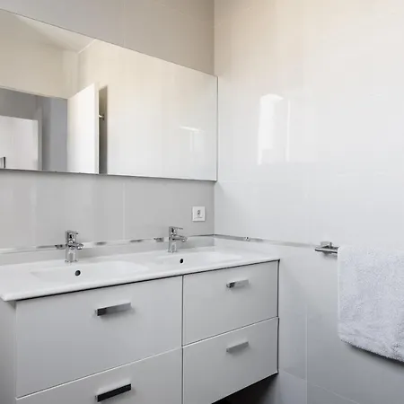Hemeras Boutique Homes - Exclusive 5min Walk From Playa Del Duque アデヘ
